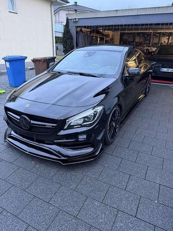 Gebraucht Mercedes CLA45 AMG AMG 381 PS (280 kW) 2017 Schwarz Coupé