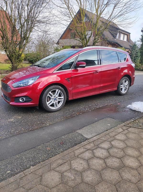 Gebraucht Ford S-MAX S 210 PS (154 kW) 2015 Rot Van / Kleinbus