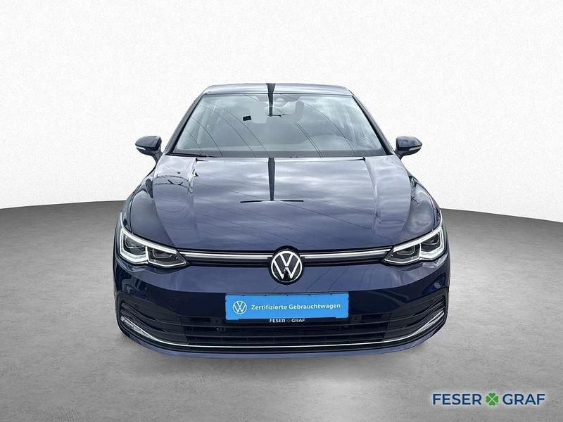 Gebraucht VW Golf VIII Style 150 PS (110 kW) 2022 Atlantic blue metallic Limousine