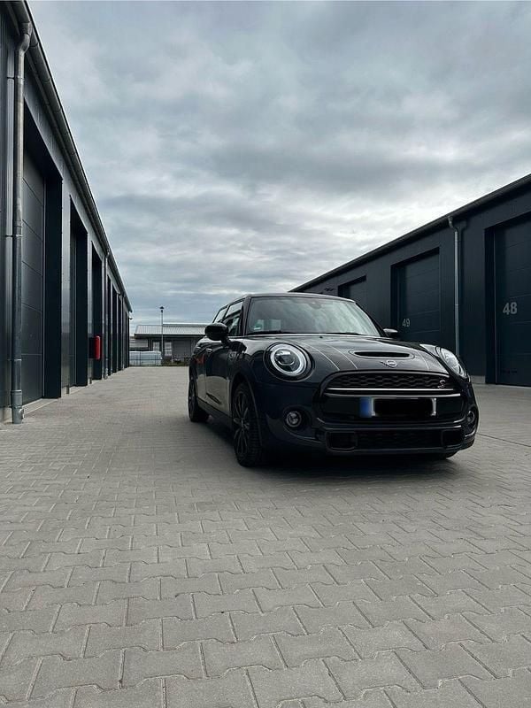 Gebraucht Mini Cooper S Chili 192 PS (141 kW) 2020 Grau Kleinwagen