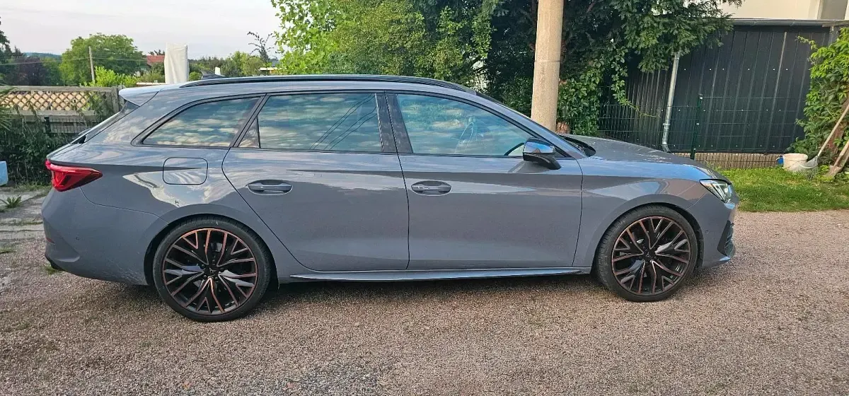 Gebraucht Cupra Leon VZ 310 PS (228 kW) 2022 Grau Kombi