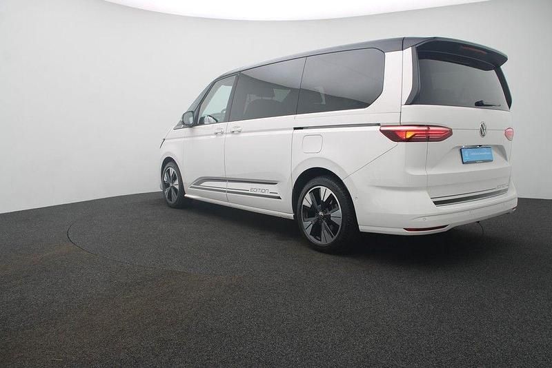 Gebraucht VW Multivan Edition 150 PS (110 kW) 2023 Candyweiß Van