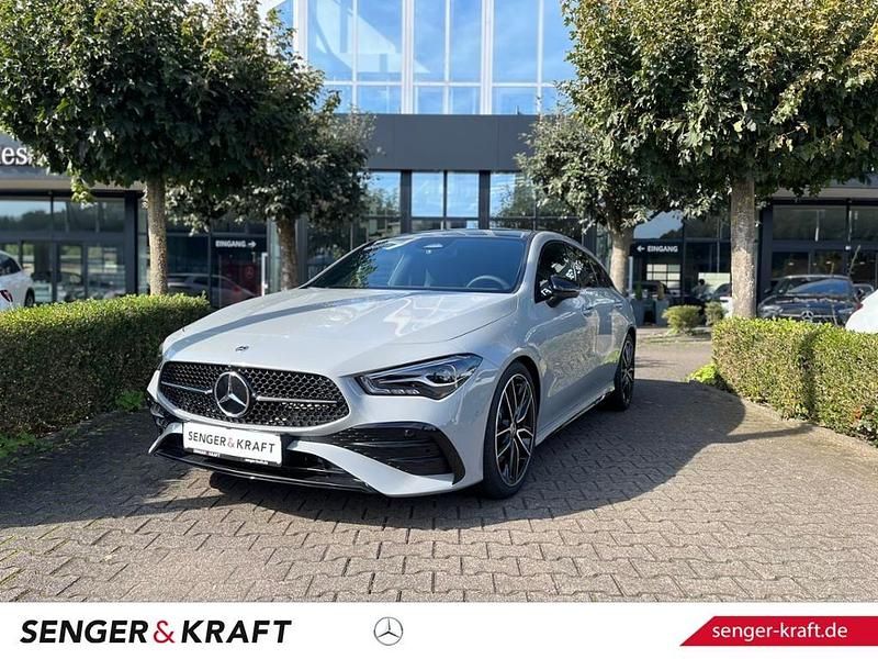 Grau Gebraucht 2025 Mercedes CLA200 Shooting Brake Night Kombi | 41.900 € - Bild 1/4