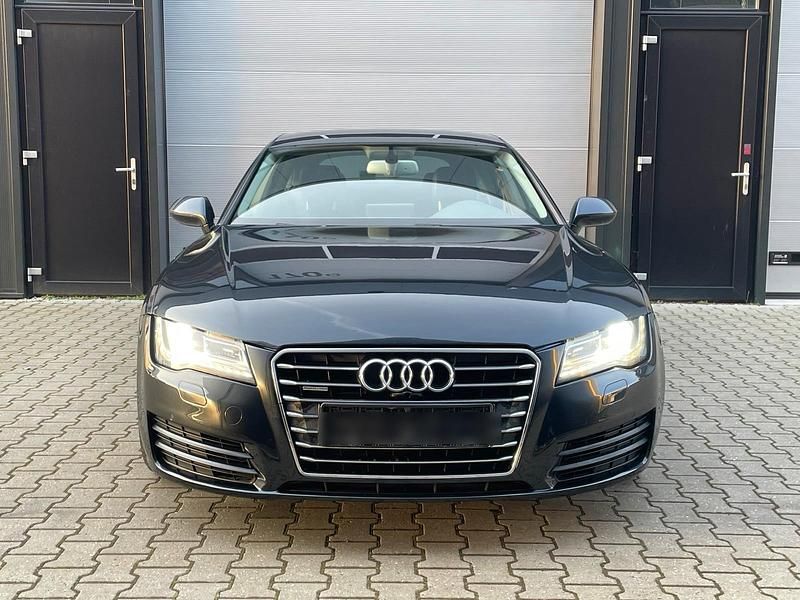 Gebraucht Audi A7 Comfort 204 PS (150 kW) 2012 Blau Kleinwagen
