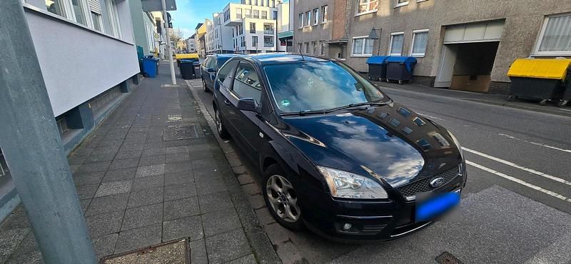 Second-hand Ford Focus 101 CP (74 kW) 2007 Coupe