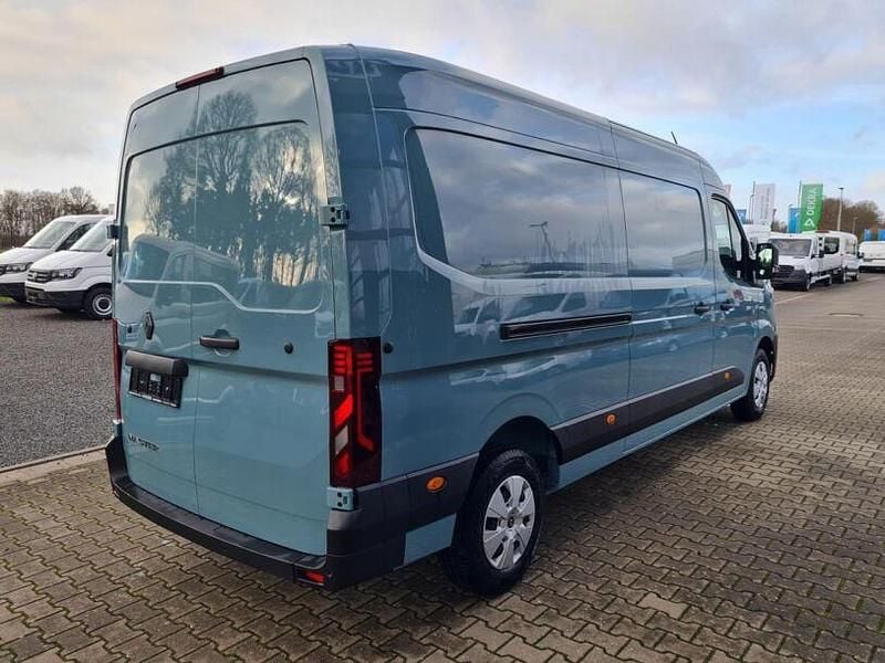 Nuova Renault Master 2025 Blu Monovolume