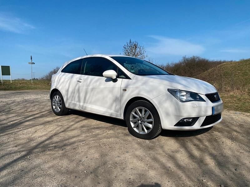 Gebraucht Seat Ibiza 71 PS (52 kW) 2015 Weiß Coupé