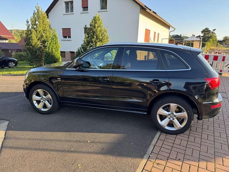Schwarz Gebraucht 2015 Audi Q5 SUV | 30.000 € - Bild 1/4