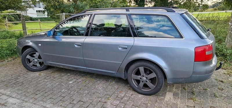 Gebraucht Audi A6 163 PS (119 kW) 1999 Grau Kombi