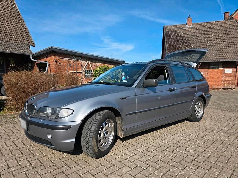 Gebraucht BMW 316 115 PS (84 kW) 2003 Silber Kombi