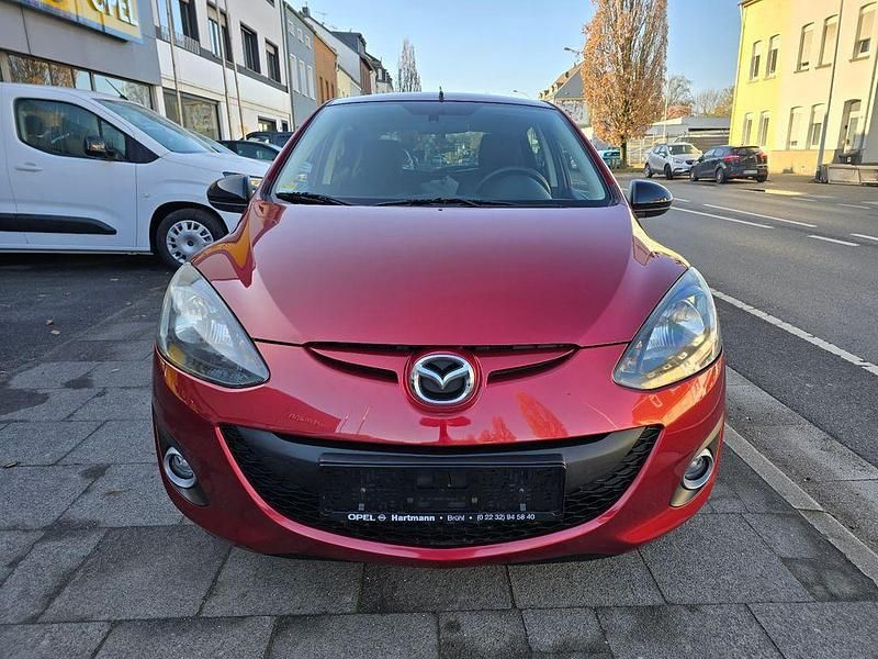 Gebraucht Mazda 2 Kenko 84 PS (61 kW) 2013 Rot Kleinwagen
