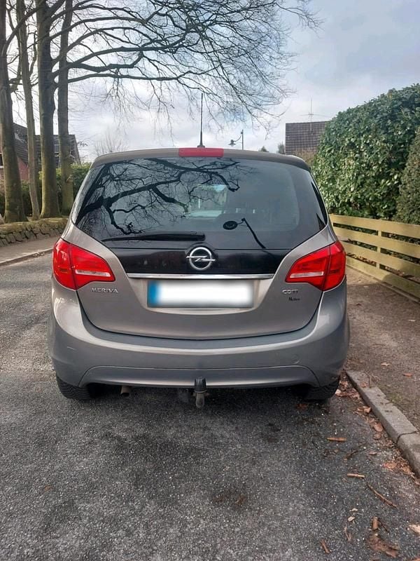 Gebraucht Opel Meriva 101 PS (74 kW) 2011 Braun Van / Kleinbus