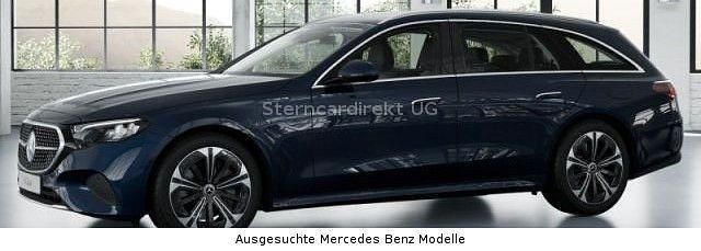 Gebraucht Mercedes E300 Avantgarde 313 PS (230 kW) 2024 Blau Limousine