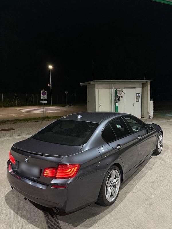 Gebraucht BMW 535 Performance 313 PS (230 kW) 2015 Grau Limousine