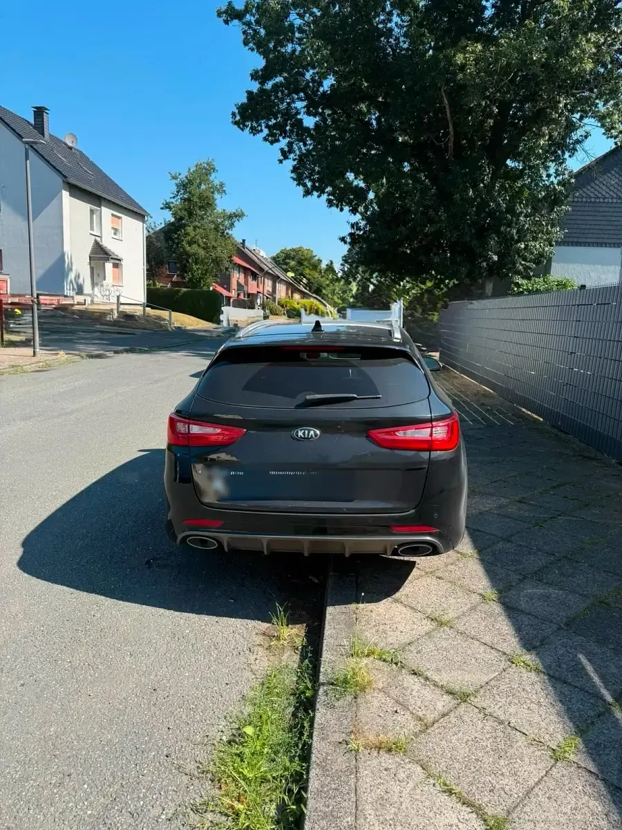 Gebraucht Kia Optima GT-Line 141 PS (103 kW) 2017 Schwarz Kombi