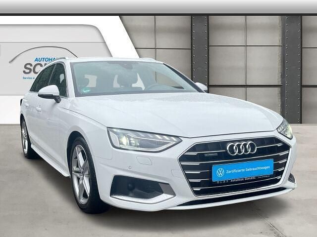 Gebraucht Audi A4 Advanced 204 PS (150 kW) 2021 Ibisweiß Kombi