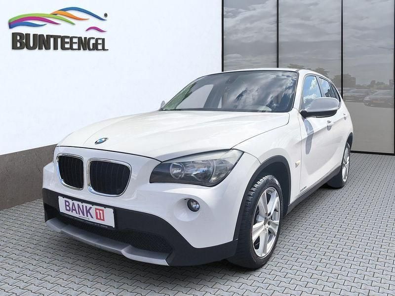 Weiß Gebraucht 2010 BMW X1 SUV | 5.900 € (Guter Preis) - Bild 1/4