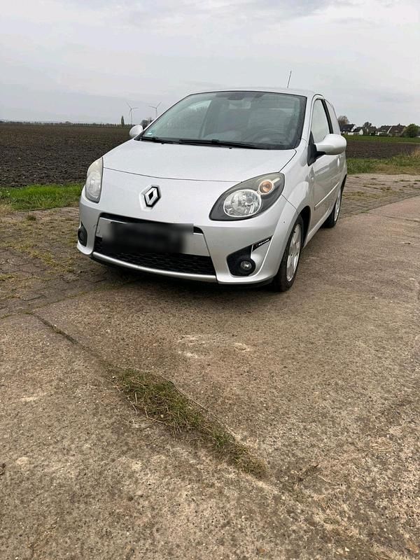 Silber Gebraucht 2010 Renault Twingo Rip Curl Kleinwagen | 1.900 € (Guter Preis) - Bild 1/4