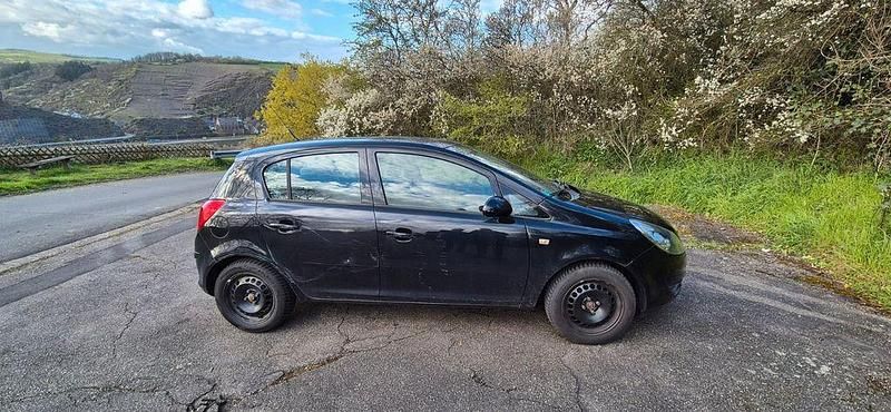Gebraucht Opel Corsa 80 PS (58 kW) 2009 Schwarz Kleinwagen