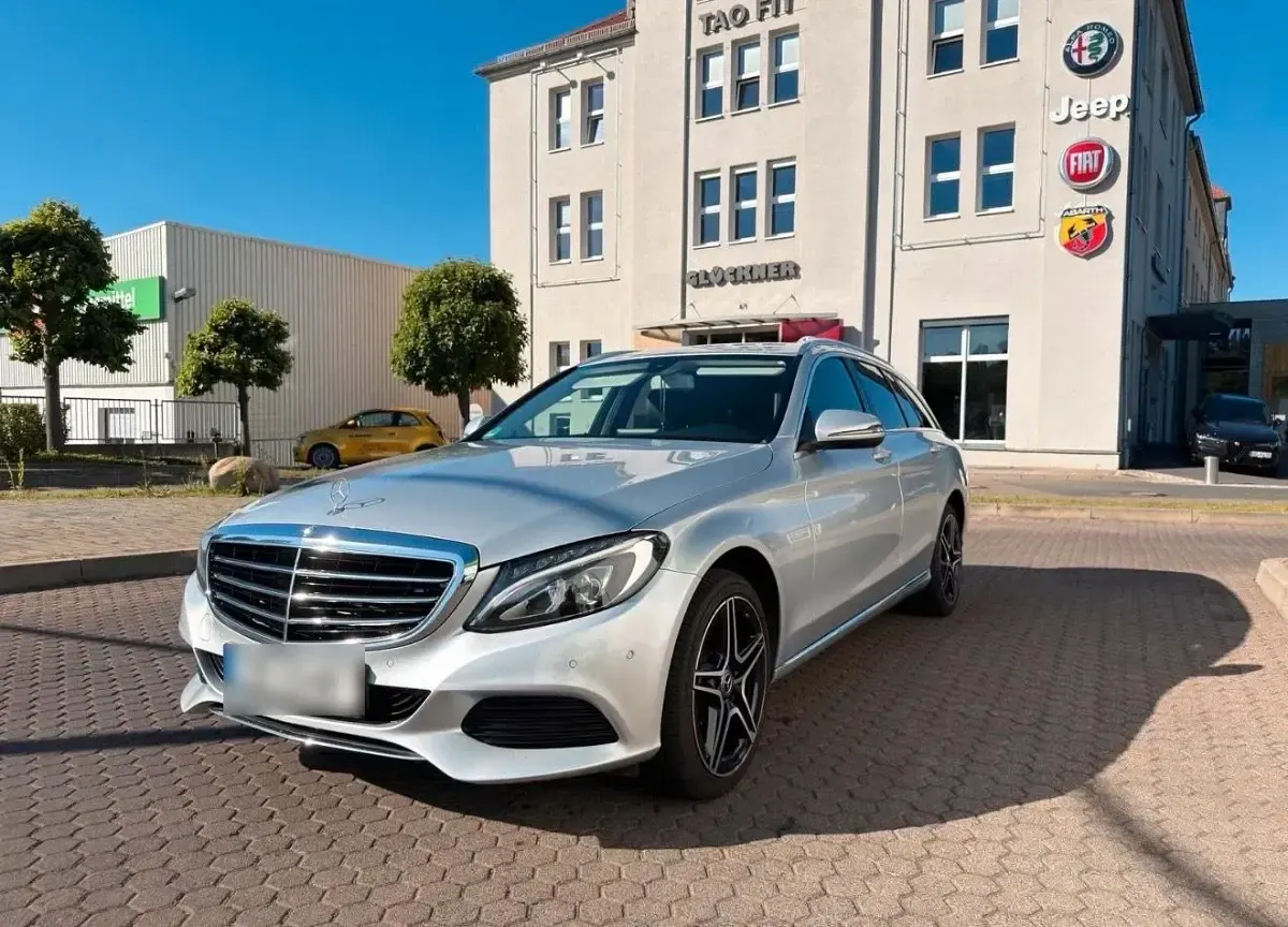 Gebraucht Mercedes C220 170 PS (125 kW) 2016 Grau Kombi