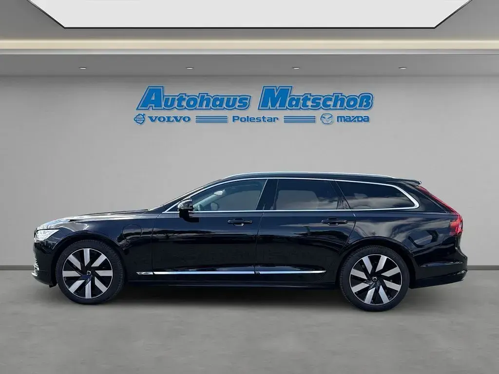 Gebraucht Volvo V90 Plus 398 PS (292 kW) 2025 Schwarz Kombi