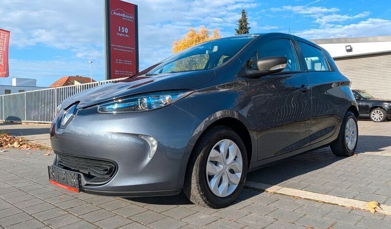 Grau Gebraucht 2018 Renault Zoe Life Kleinwagen | 5.999 € (Superpreis) - Bild 1/2