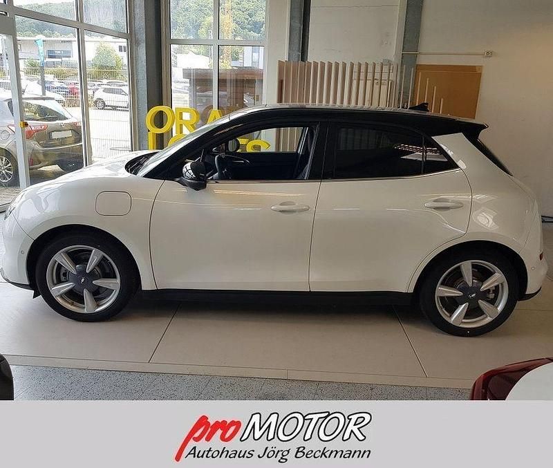 Neu Ora 03 Pro+ 125 kW (171 PS) 2025 Weiß Kleinwagen