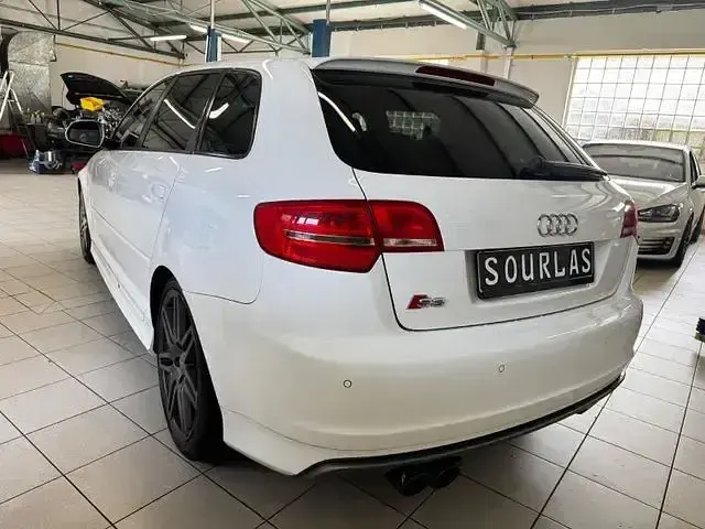 Gebraucht Audi S3 Comfort 265 PS (194 kW) 2008 Andere Kleinwagen