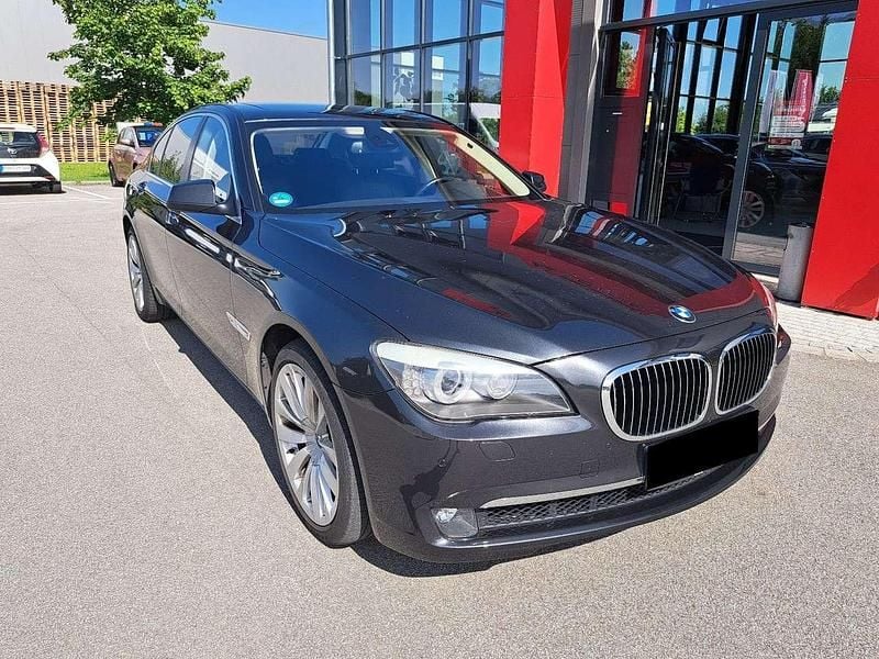 Gebraucht BMW 760 544 PS (400 kW) 2010 Grau Limousine