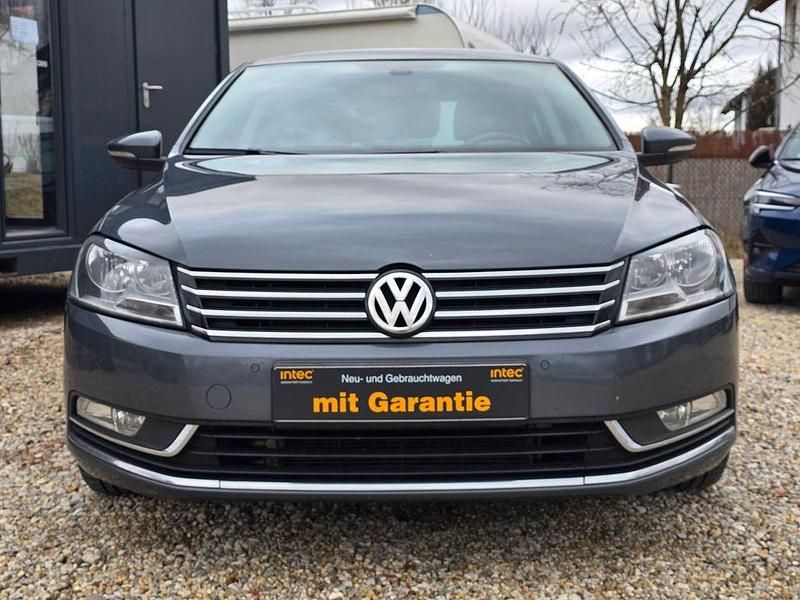 Gebraucht VW Passat Comfortline 177 PS (130 kW) 2014 Grau Limousine