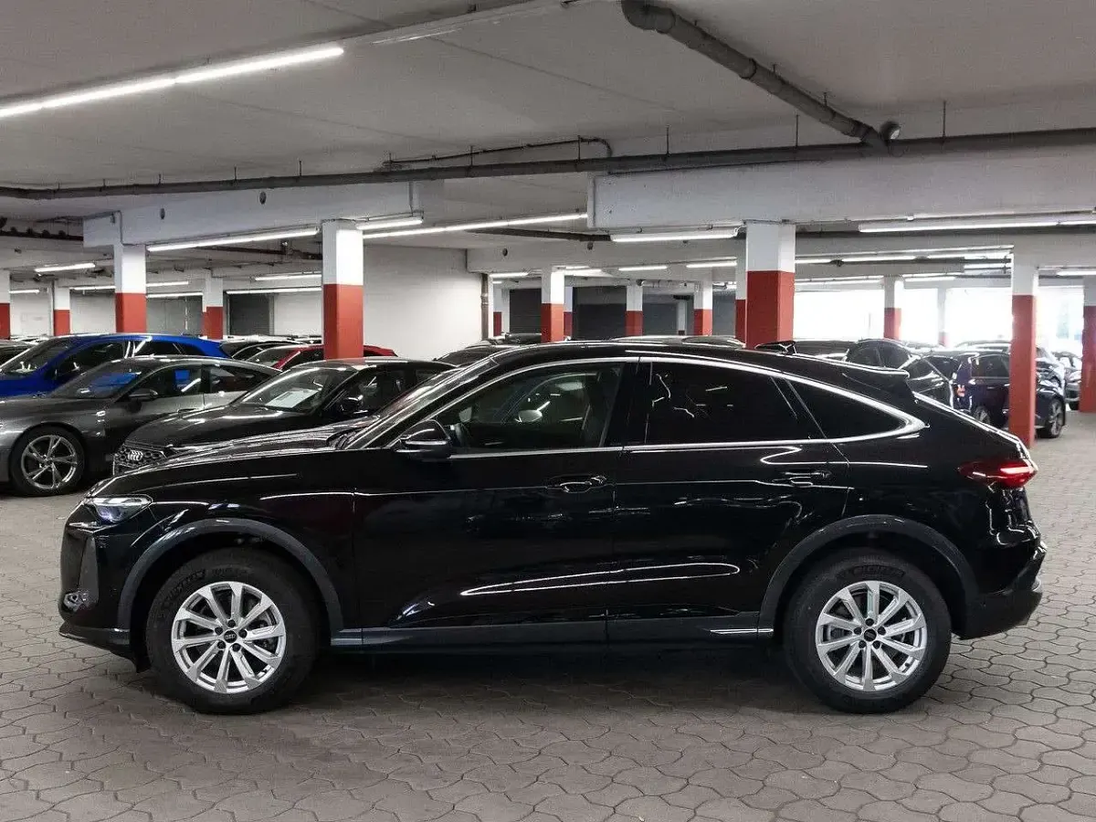 Gebraucht Audi Q5 204 PS (150 kW) 2025 Mythosschwarz metallic SUV