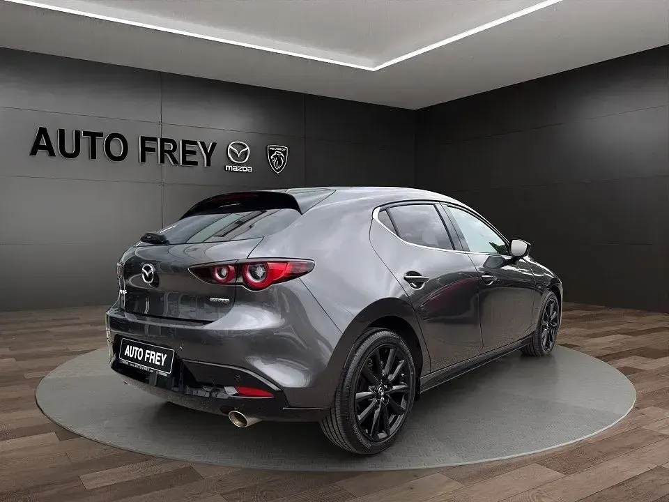 Gebraucht Mazda 3 Exclusive-Line 186 PS (136 kW) 2024