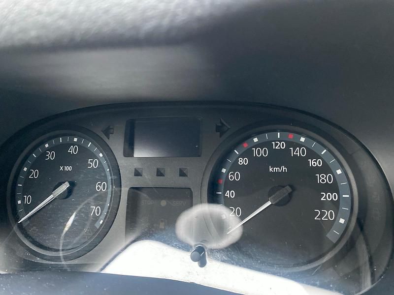 Blau Gebraucht 2006 Renault Clio II Kleinwagen | 2.700 € (Etwas zu teuer) - Bild 1/4