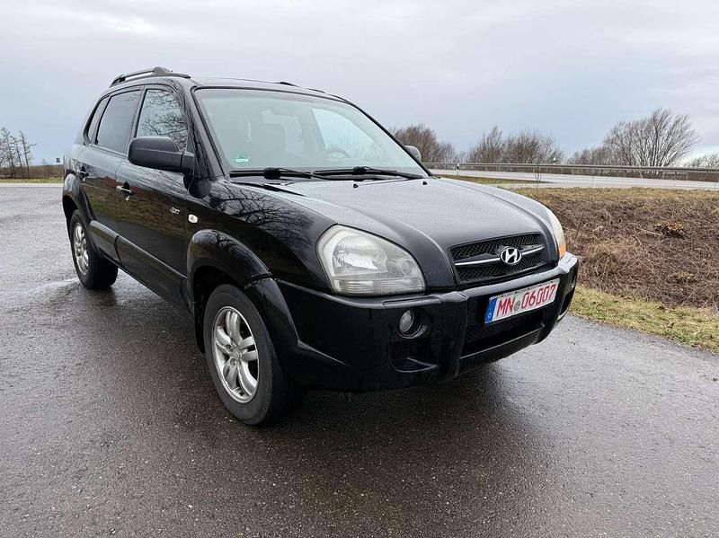 Schwarz Gebraucht 2006 Hyundai Tucson GLS SUV | 4.500 € (Teuer) - Bild 1/4