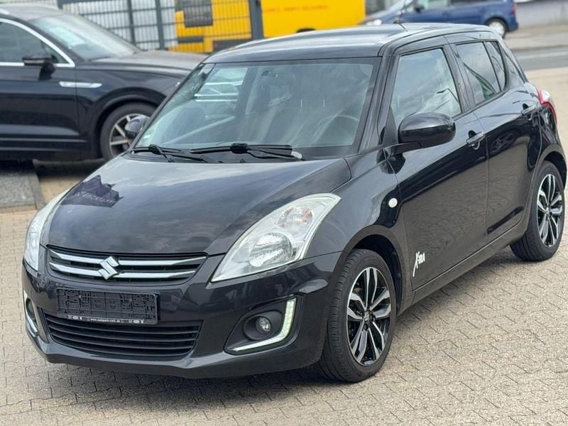 Schwarz Gebraucht 2015 Suzuki Swift X-TRA Limousine | 3.950 € (Guter Preis) - Bild 1/4