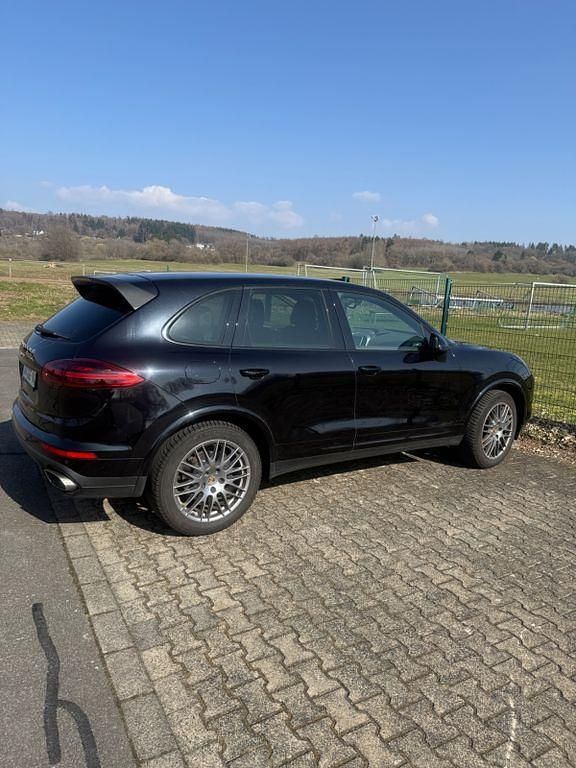 Gebraucht Porsche Cayenne Platinum Edition 262 PS (192 kW) 2018 Schwarz SUV