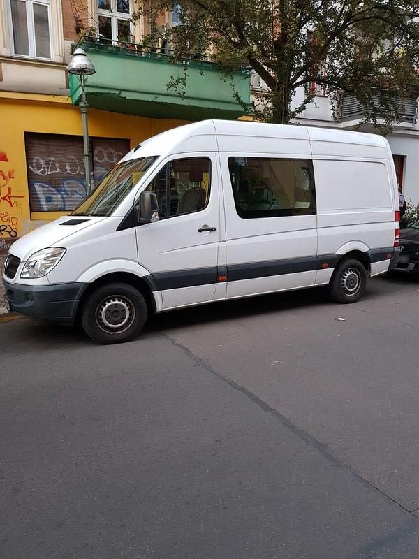 Gebraucht Mercedes Sprinter 129 PS (94 kW) 2012 Weiß Van