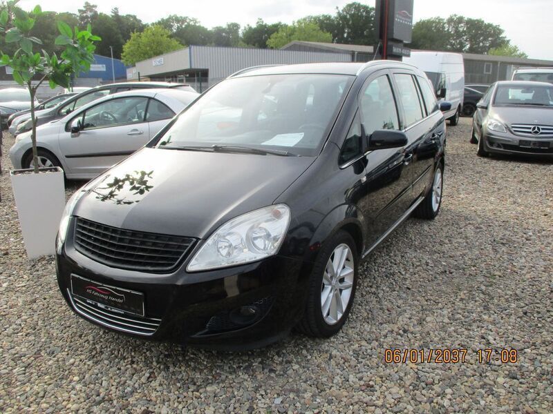 Schwarz Gebraucht 2009 Opel Zafira Edition Van / Kleinbus | 4.999 € (Etwas zu teuer) - Bild 1/4