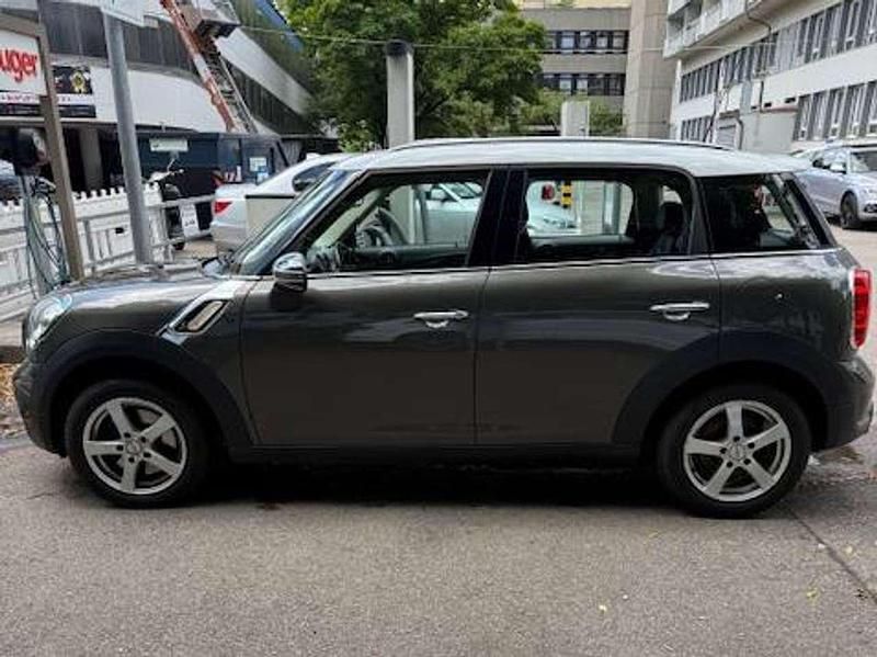 Grau Gebraucht 2011 Mini Cooper S Clubman Kombi | 8.500 € (Fairer Preis) - Bild 1/4