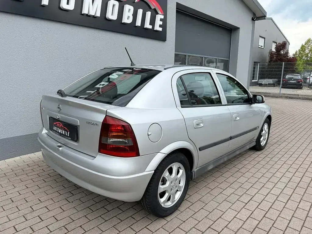 Occasion Opel Astra Elegance 80 ch (58 kW) 2003 Other Berline