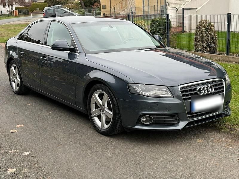 Second-hand Audi A4 160 CP (117 kW) 2008 Albastru Berlinǎ