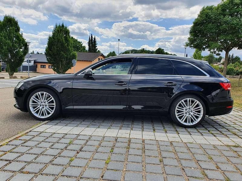 Schwarz Gebraucht 2017 Audi A4 S-Line Kombi | 16.500 € (Guter Preis) - Bild 1/4