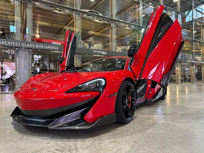 Rot Gebraucht 2019 McLaren 600LT Coupé | 194.000 € - Bild 1/4