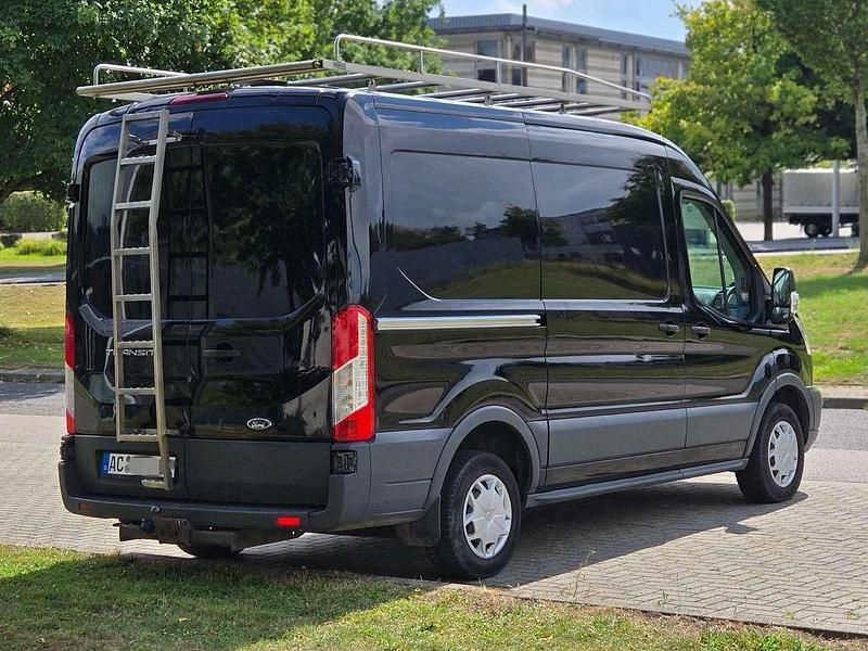 Gebraucht Ford Transit 125 PS (91 kW) 2015 Schwarz Van