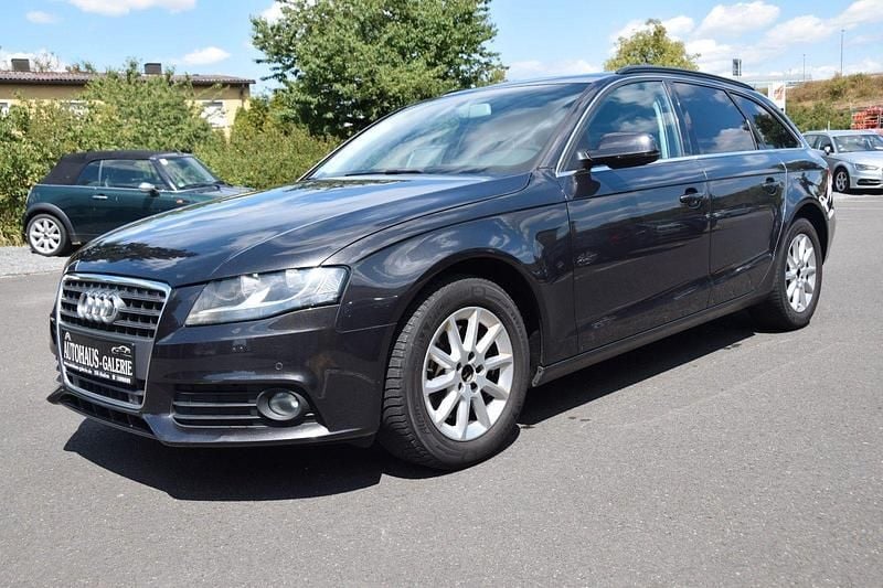 Gebraucht Audi A4 179 PS (131 kW) 2010 Grau Kombi