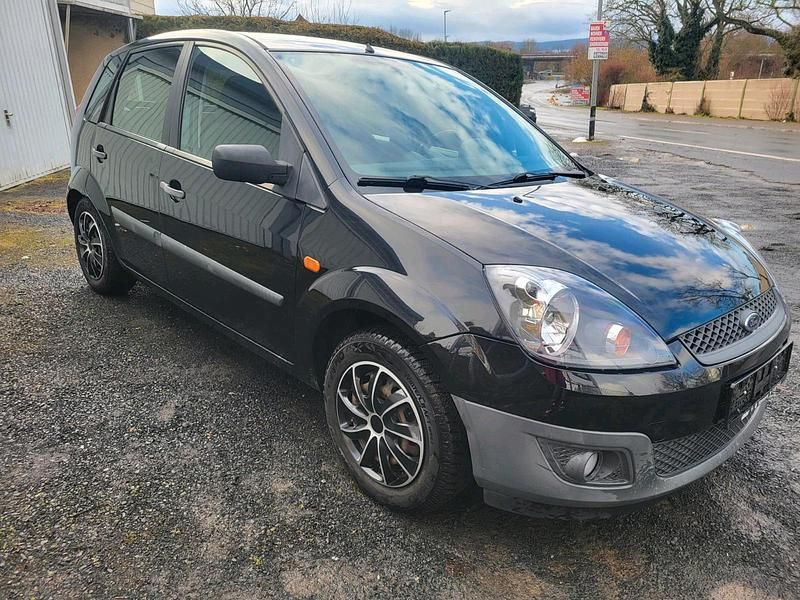 Gebraucht Ford Fiesta 80 PS (58 kW) 2006 Schwarz Kleinwagen