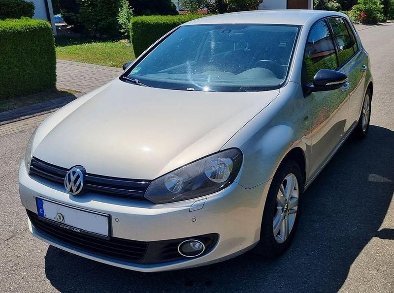 Silber Gebraucht 2012 VW Golf VII Match Limousine | 3.500 € (Superpreis) - Bild 1/4