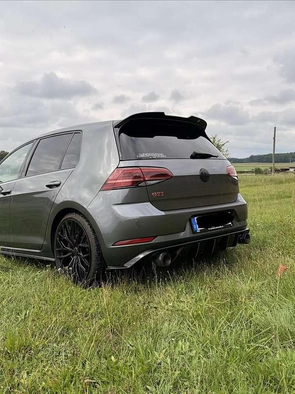 Gebraucht VW Golf VIII GTI 245 PS (180 kW) 2020 Grau Kleinwagen