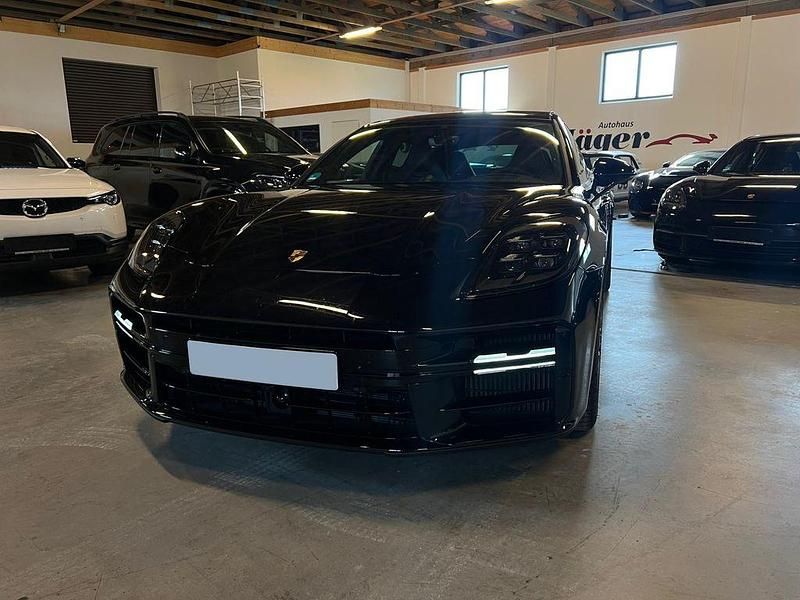 Gebraucht Porsche Panamera 500 PS (367 kW) 2024 Schwarz Limousine