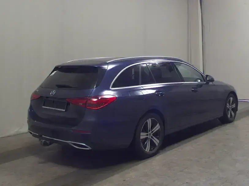 Gebraucht Mercedes C220 Avantgarde 220 PS (161 kW) 2023 Blau Kombi